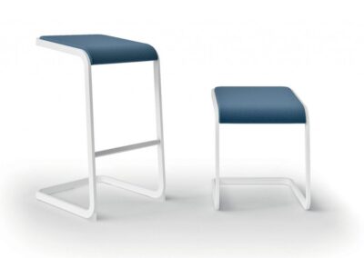 Chaise C-Stool