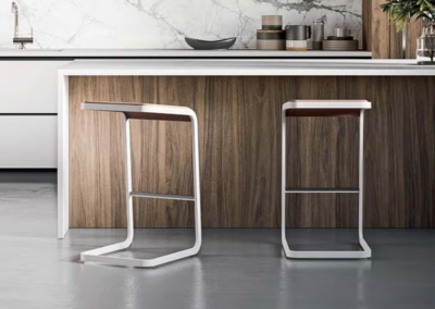 Chaise C-Stool