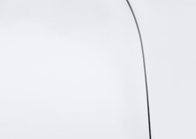 Lampada ad arco nera moderna