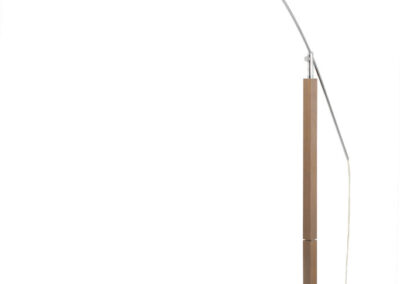 Lampe sur pied en bois et métal
